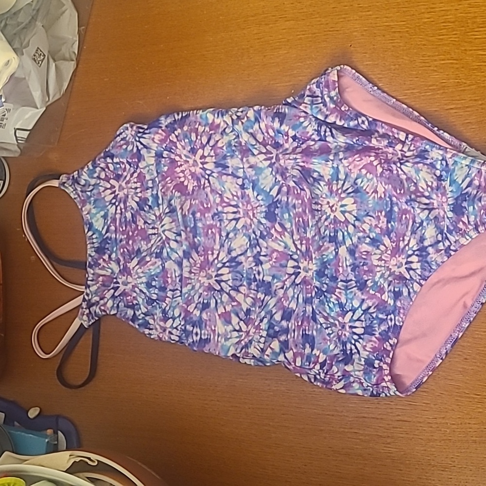 Speedo girls 16 swimsuit